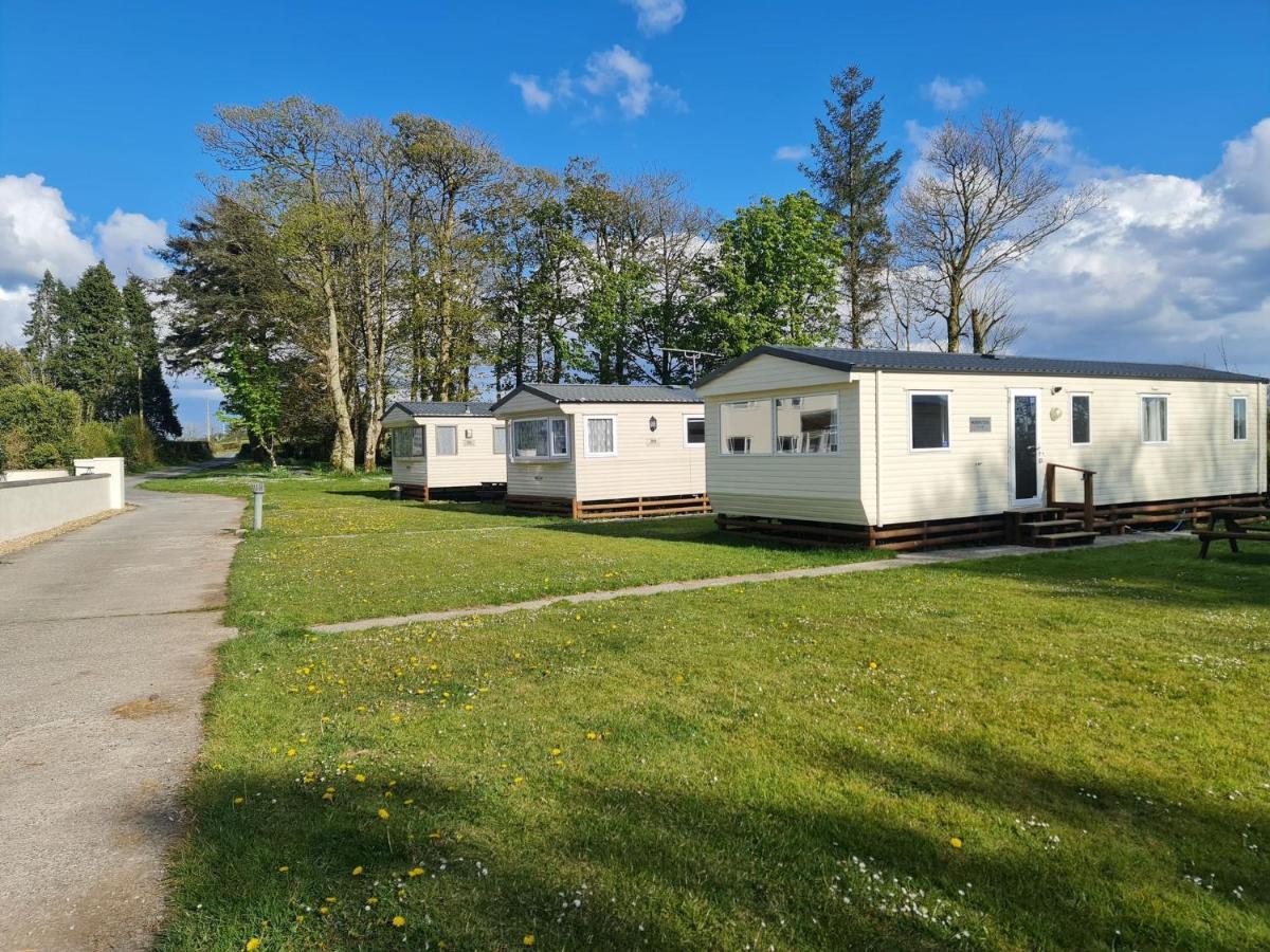 Blackmoor Farm - Caravan 6 Apartment Ludchurch ภายนอก รูปภาพ